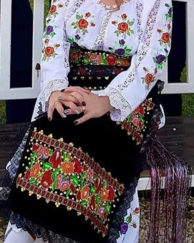 Coke Contributor unclear Costume Populare Romanesti - Haine Traditionale - Port Romanesc